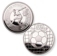 8 reales plata Mundial de Fútbol 2002 letra O. Abre en ventana nueva